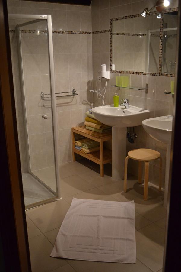 Chambres D'Hotes S'Burehiesel Schillersdorf エクステリア 写真