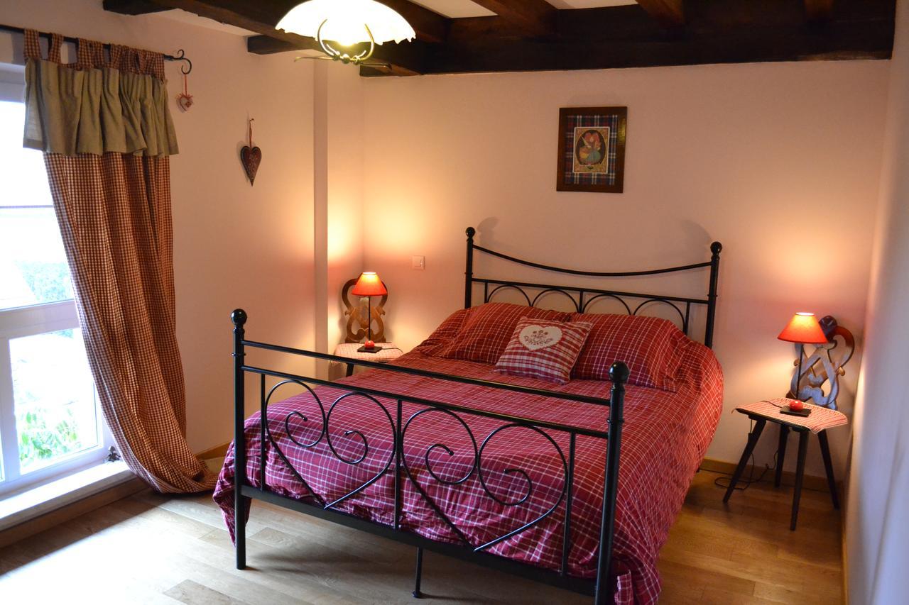 Chambres D'Hotes S'Burehiesel Schillersdorf エクステリア 写真